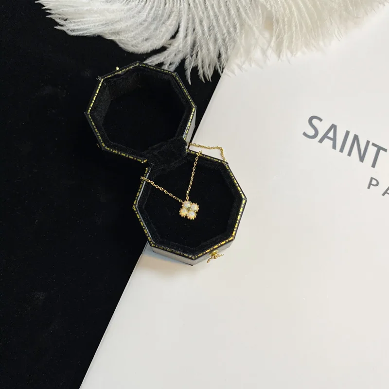 Hot sale dainty 14k gold plated four leaf clover moonstone copper necklace for women gift