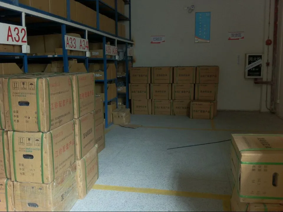 Truck Engine Parts Air Filters for HOWO Truck Parts