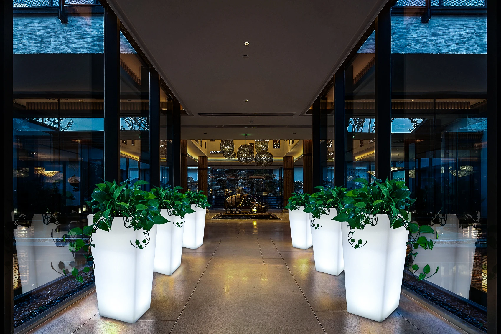 Garden flower pot with LED glowing for balcony patio waterproof artificial flower vase Hall planters outdoor lighting furniture