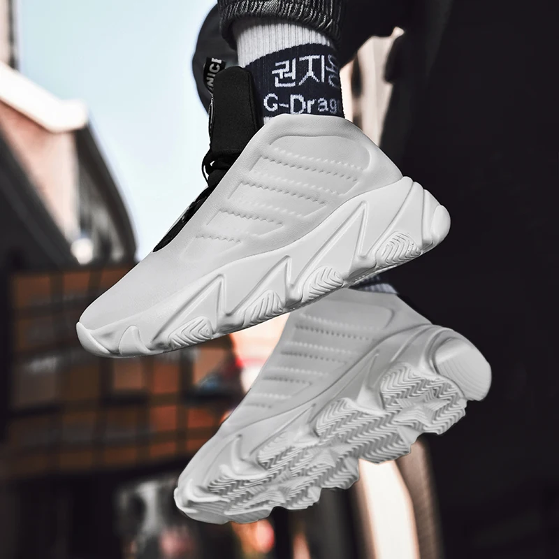 
High Quality Sports Popular Custom Athletic Black White Casual Shoes Fashion Sneakers Adi 