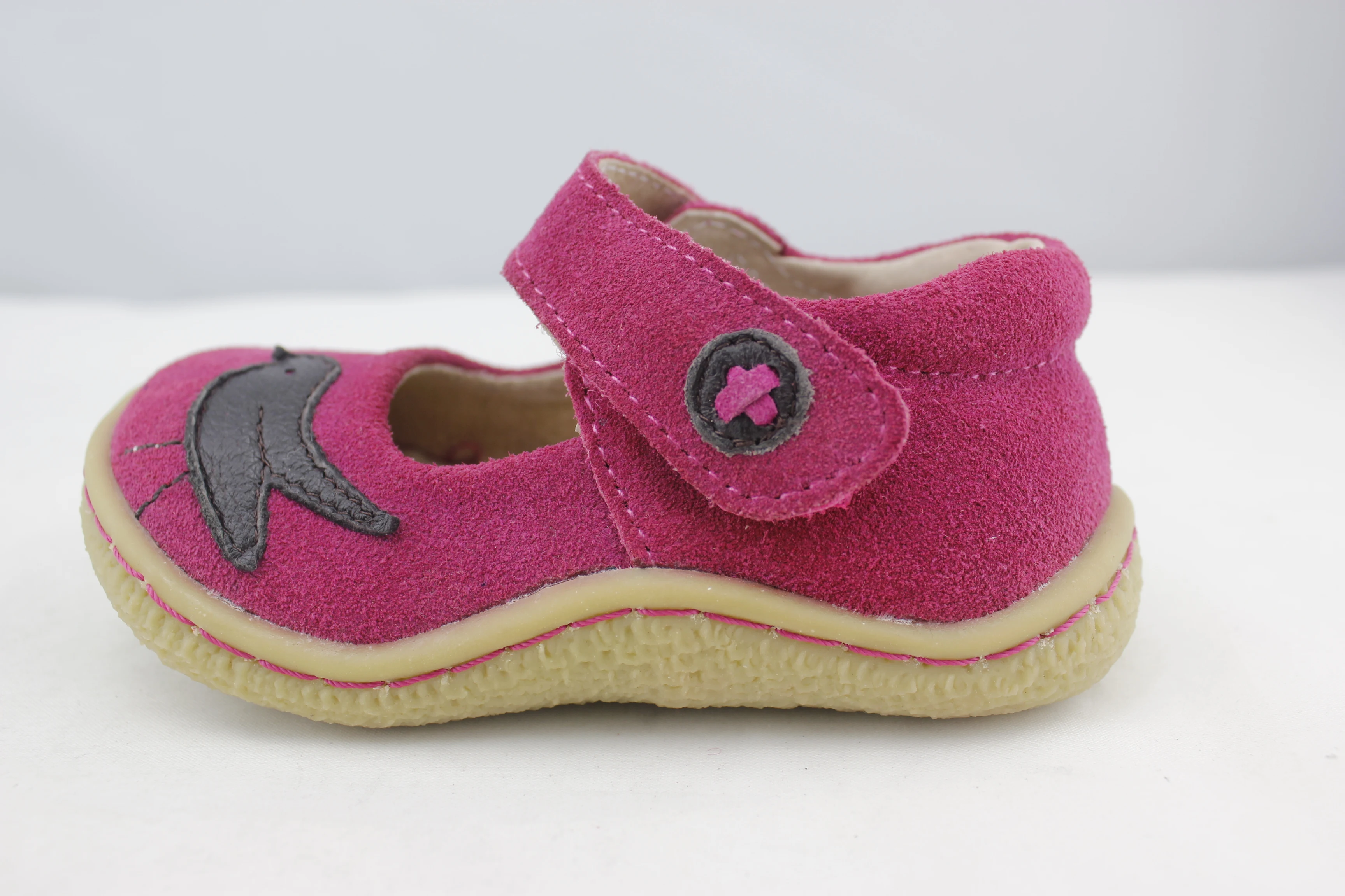 Livie And Luca Quality Dress Princess Soft Metallic Breathable Leather Flat Barefoot Shoe For Baby Toddler Youth Girl 2022