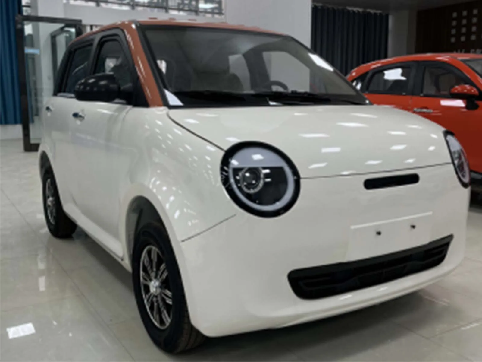 Низкоскоростной автомобильный пикап Внедорожник четыре двери или две авто