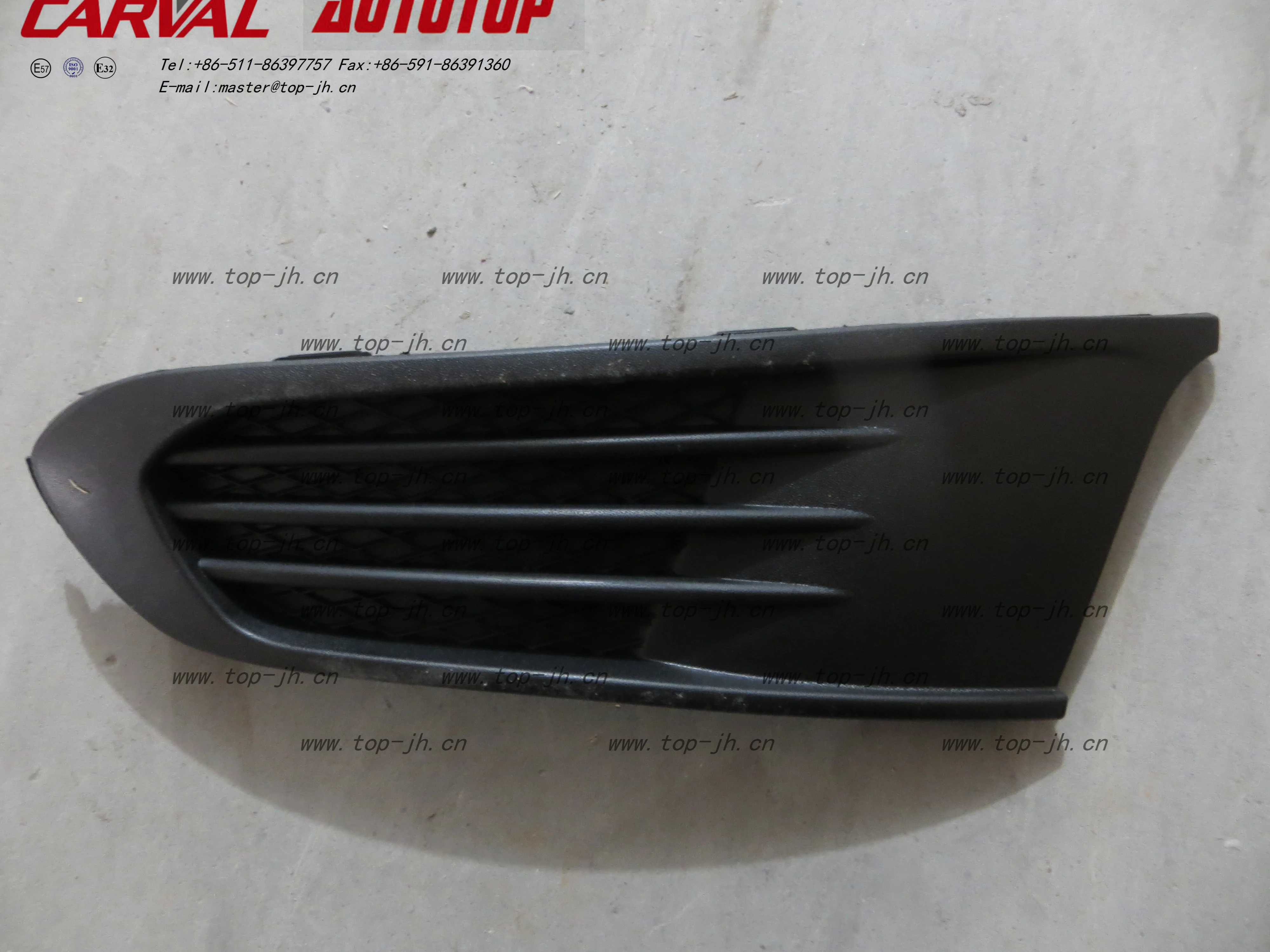  Крышка противотуманной фары CARVAL JH AUTOTOP без отверстия для POL11 JH20