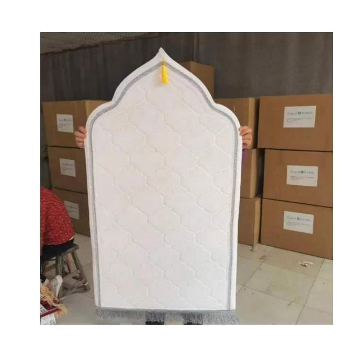 Thick Prayer Rug Cost Effective Custom Foldable Portable Prayer Mat Islamic Muslim Soft Gift Adult Prayer Mat