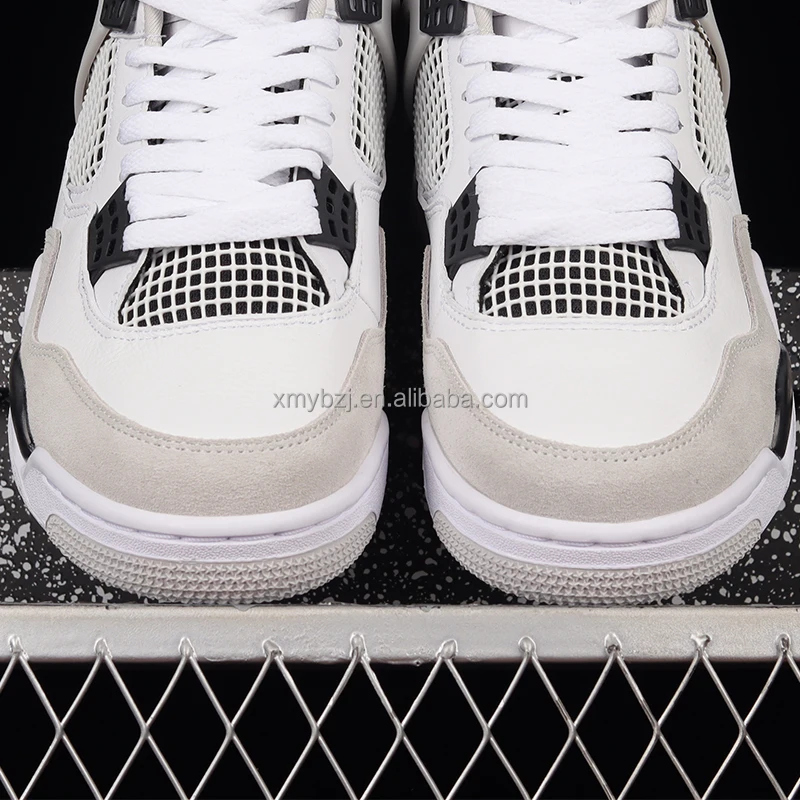 Top Quality Retro 4 Originales Military Black Basketball Style Shoes Fashion Sneakers Casual Sports Shoes Retro 4 Men Trainers