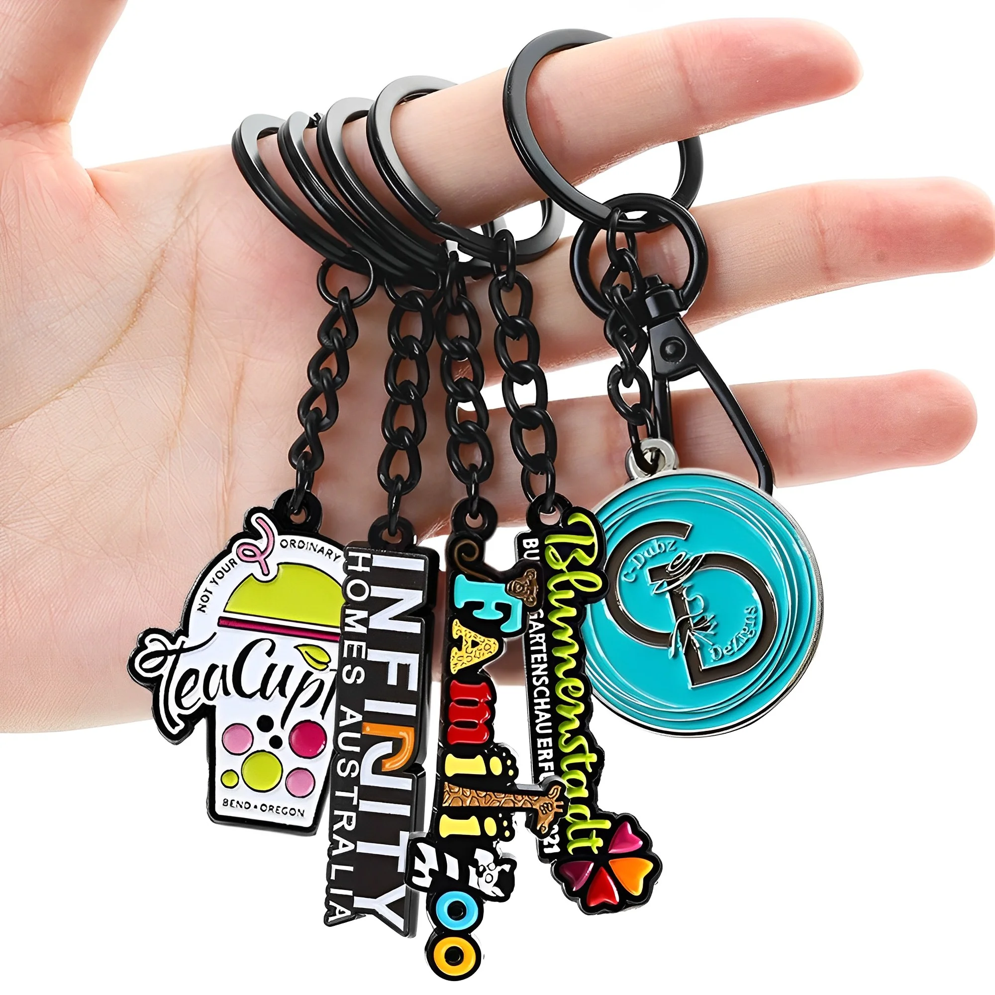 Promotional Keyring Custom 3d Logo Letters Metal Key Chains Hard Soft Enamel Keychain Custom Logo Cartoon Cute Key charm