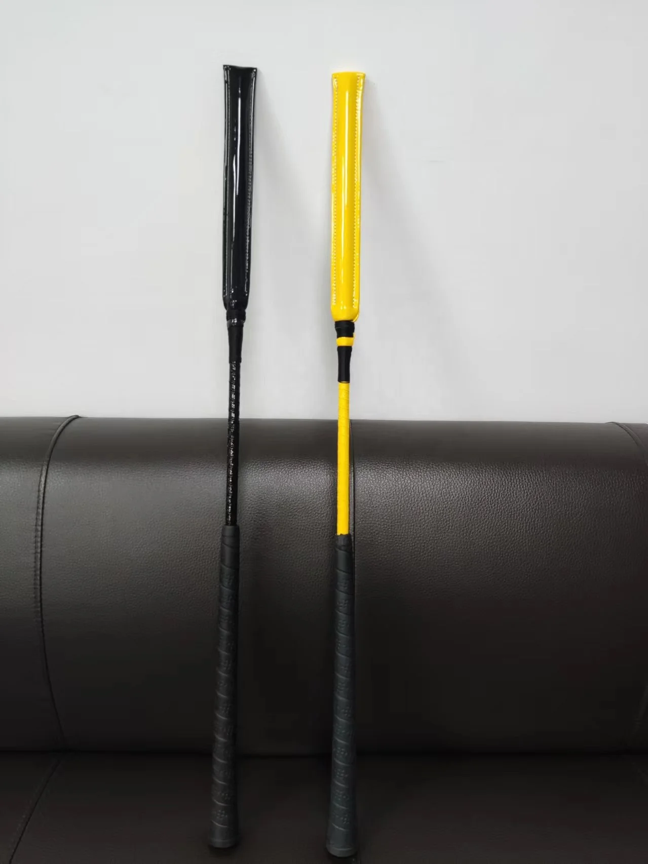 Horshi in stock Jockey Whip Racing Whip Race Horse Riding Crop Jumping Bat Jump Stick 26 inch / 67cm