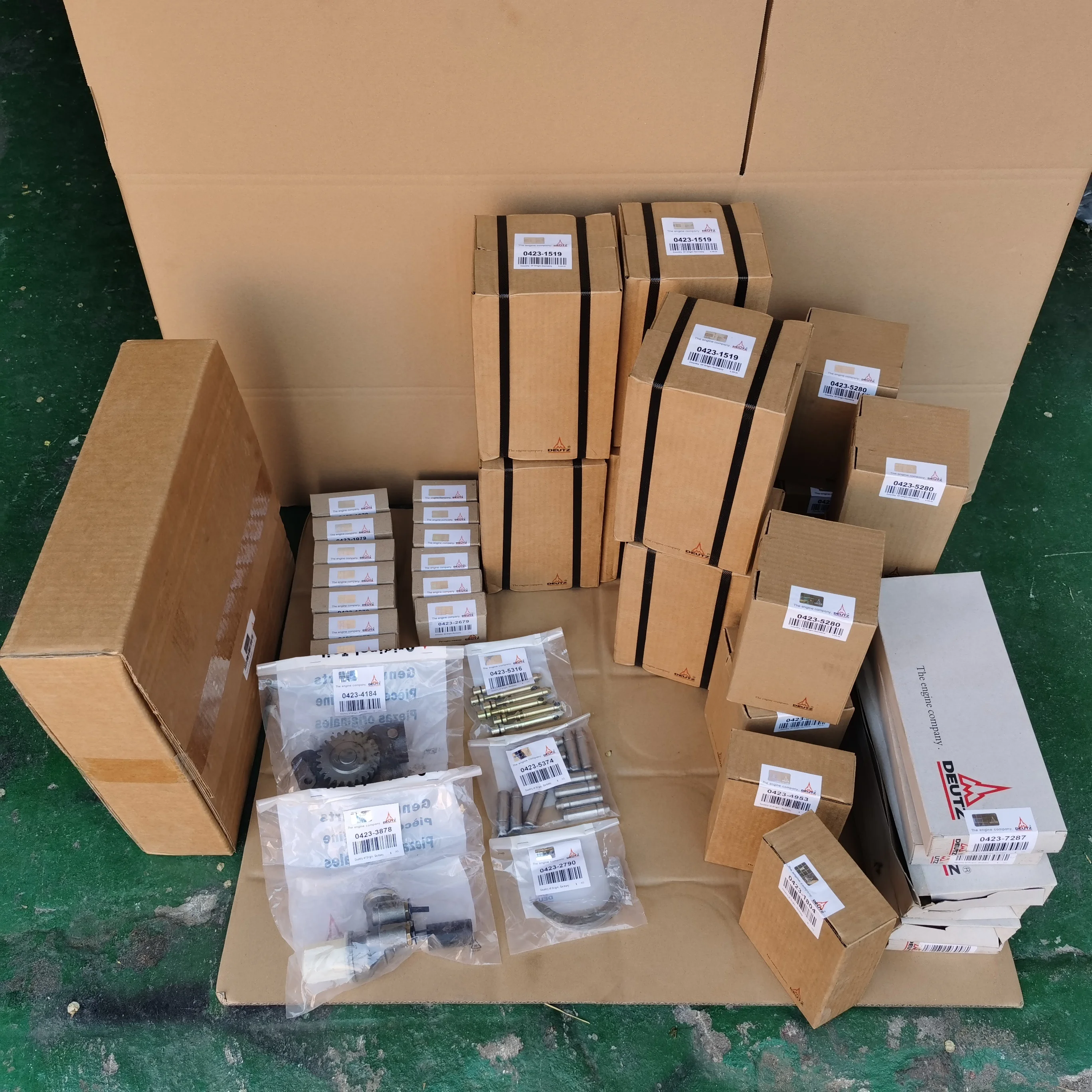 Cylinder liners 04231519 for deutz diesel BF6L914 engine parts