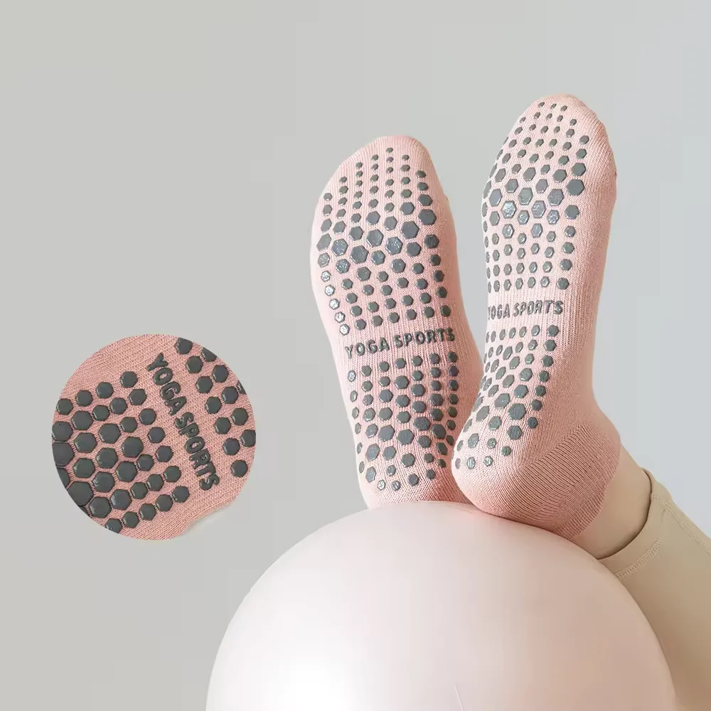 Seamless Custom Logo Grip Barre Trampoline socks Ankle Pilates Non Slip Yoga curl Socks Lulu compression tube crew ruffle Socks