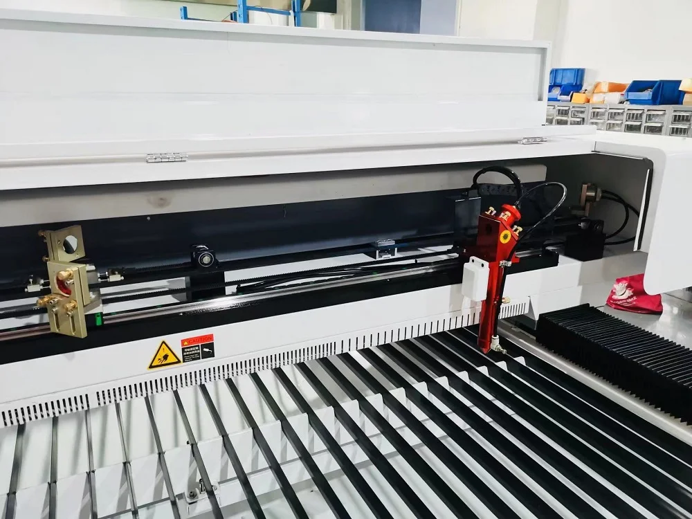 Factory price Ruida 1325  80W 100W 150W 300W CO2 laser cutting machine for cutting acrylic wood