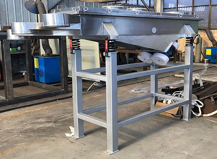 Multi-layer industrial vibration screening machine can be customized automatic plastic particle linear screening machine