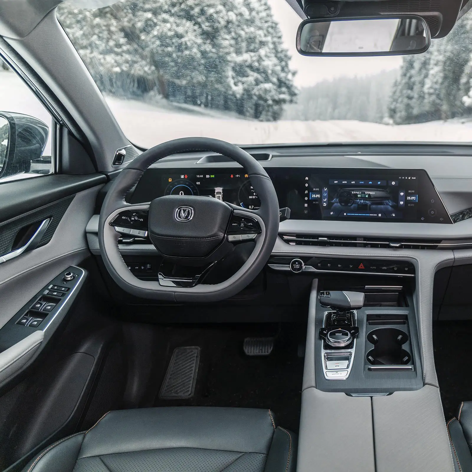 Cs75plus 2024 Hot Selling Changan CS55 Plus Third Generation SUV Automatic Gasoline Car With Leather Seats From China Changan