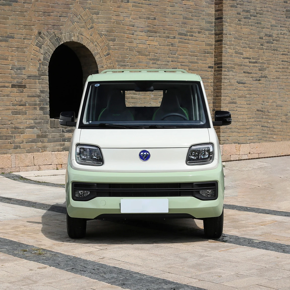 2023 2024 Foton lingxiang electric mini trucks chinese ev delivery truck 4x2 pure electric pick up foton truck electric vehicle