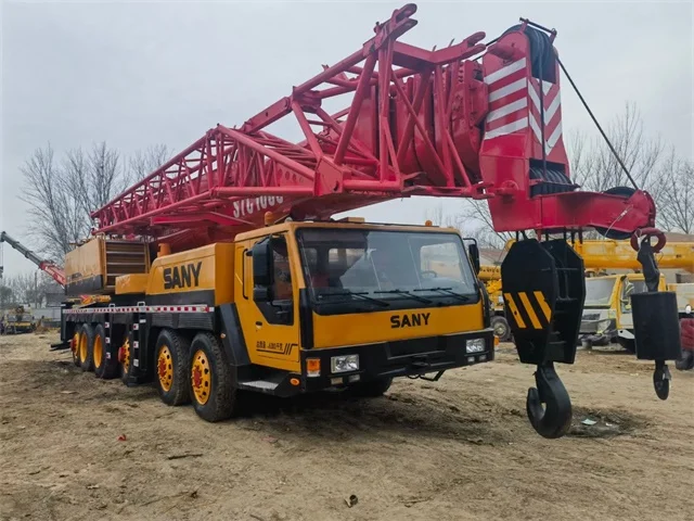 Автомобильный кран с гидравлической стрелой 4x4 100