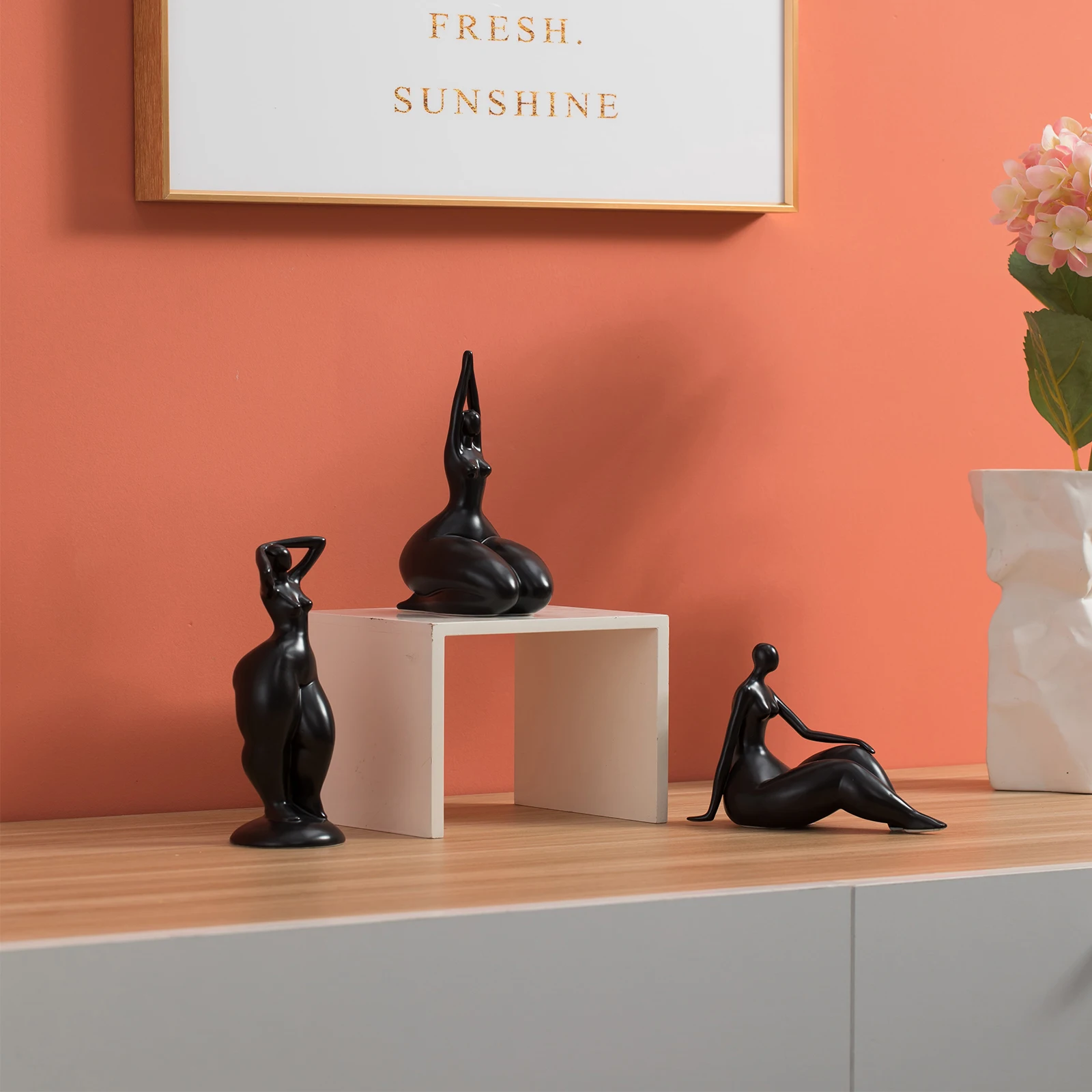 Low Price Bedroom New Home Decoration Sculpture Art Nude Woman Statue Carve Figurine Girl Figurines