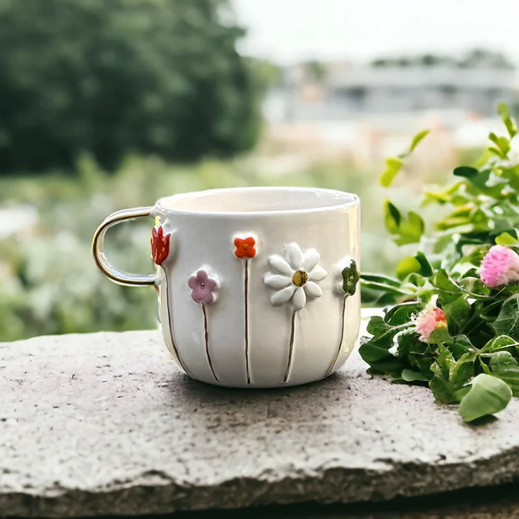 Custom 2024 New Design Handmade Creative Tea Coffee Cup Hand Painted Ceramic Flower Mug for Birthday Valentines Mothers Day Gift
