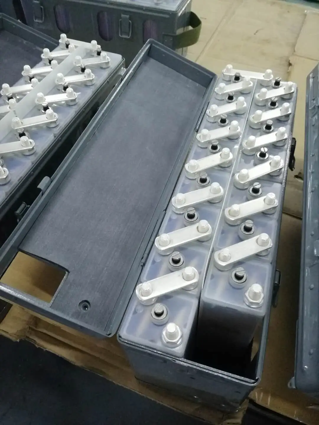 66 Years Super Quality Silver-Zinc Battery Aircraft Battery 22.5V 45AH 15XYG45-3 Battery