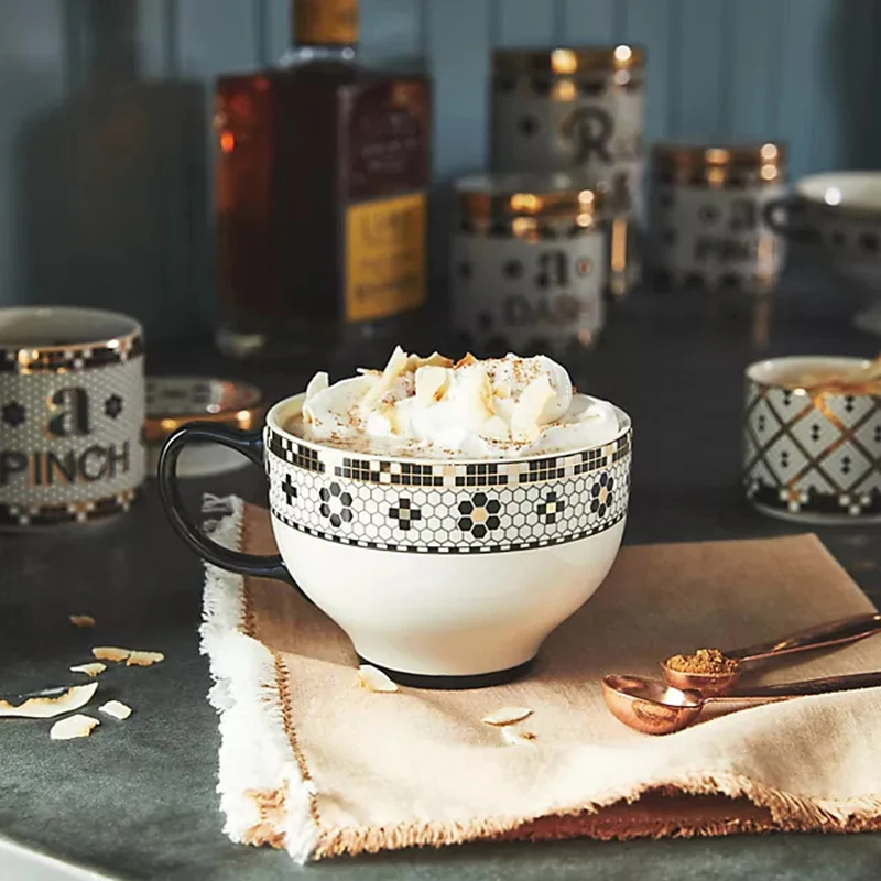 Высококачественные китайские обеденные тарелки новый дизайн керамическое блюдо для отеля золотой ободок набор праздничных чашек и тарелок