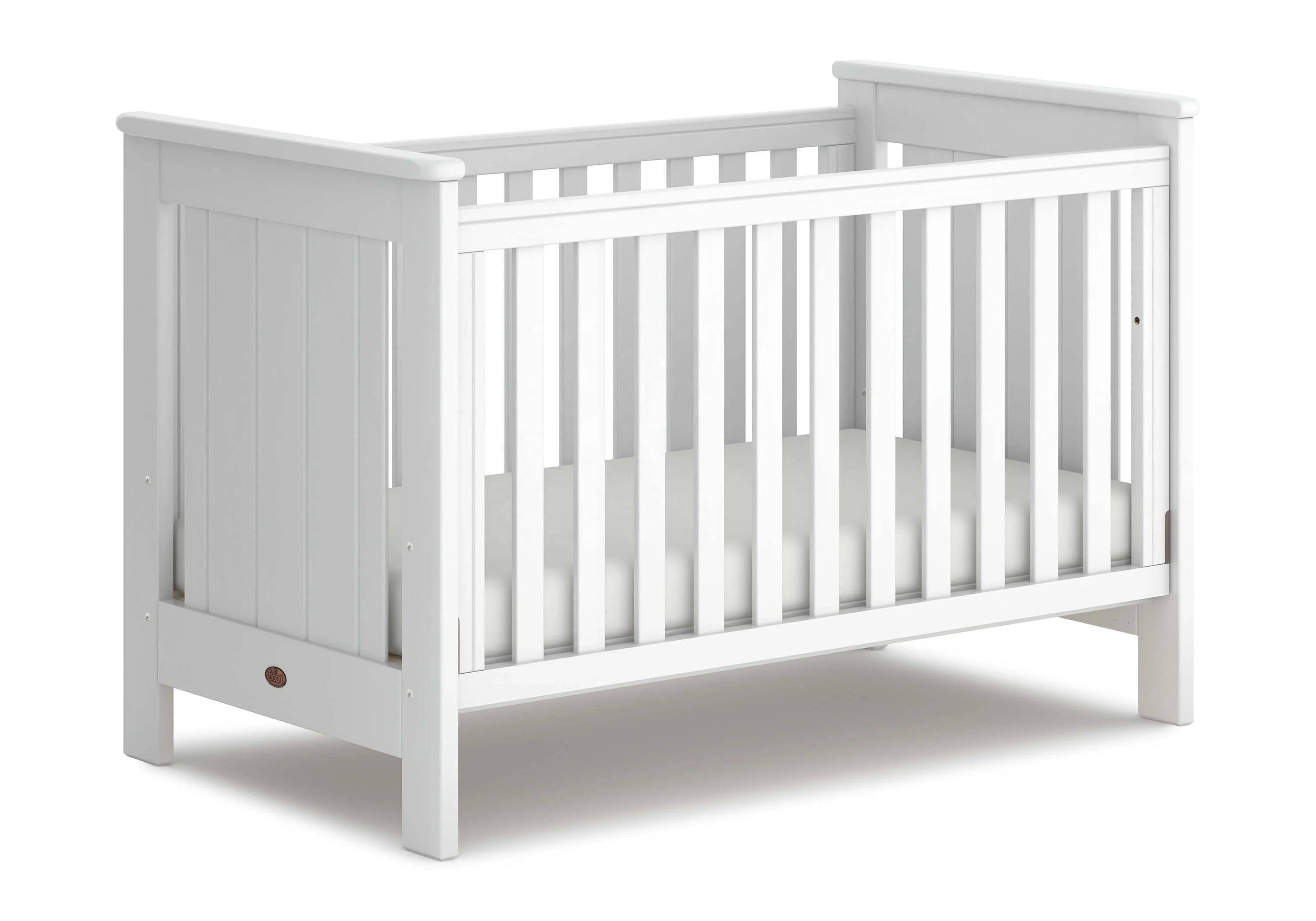 Panel Wood Style and White Color baby cribs