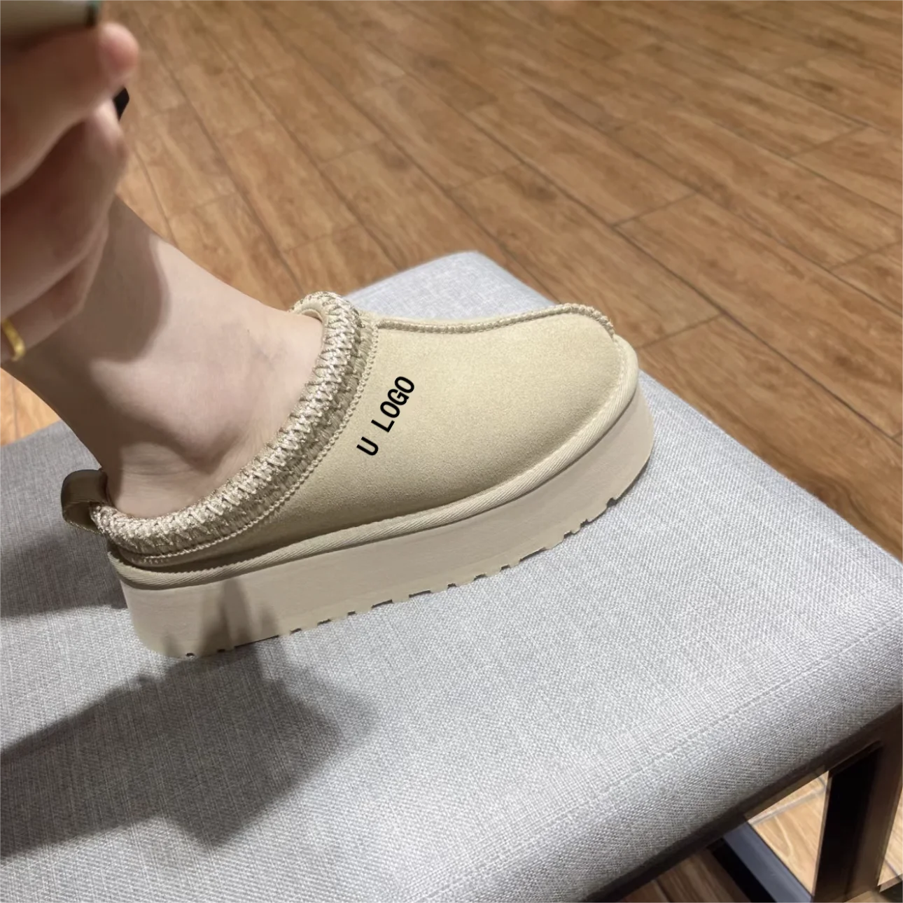 QY7181 2024 Custom Wholesale Ugly Boots Original Winter Wool Sheepskin Slip-on Shoes Femme  Platform  Slippers For Women