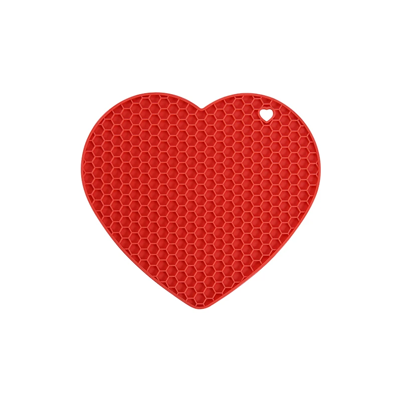 Wholesale New low price Tableware Mat Heart Shaped Silicone Meal Mat