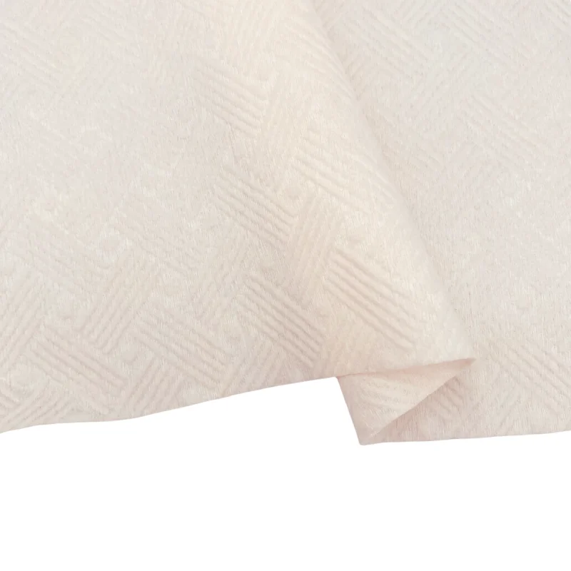 Дышащий биоразлагаемый нетканый материал экологически чистый с тиснением