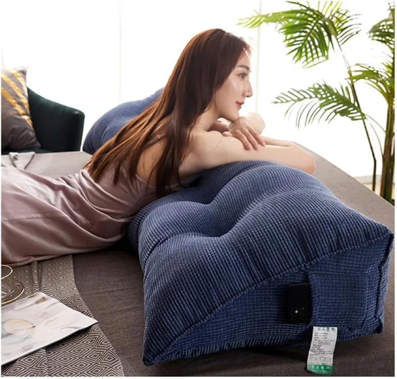 Треугольная подушка для спинки 80x23x50 см