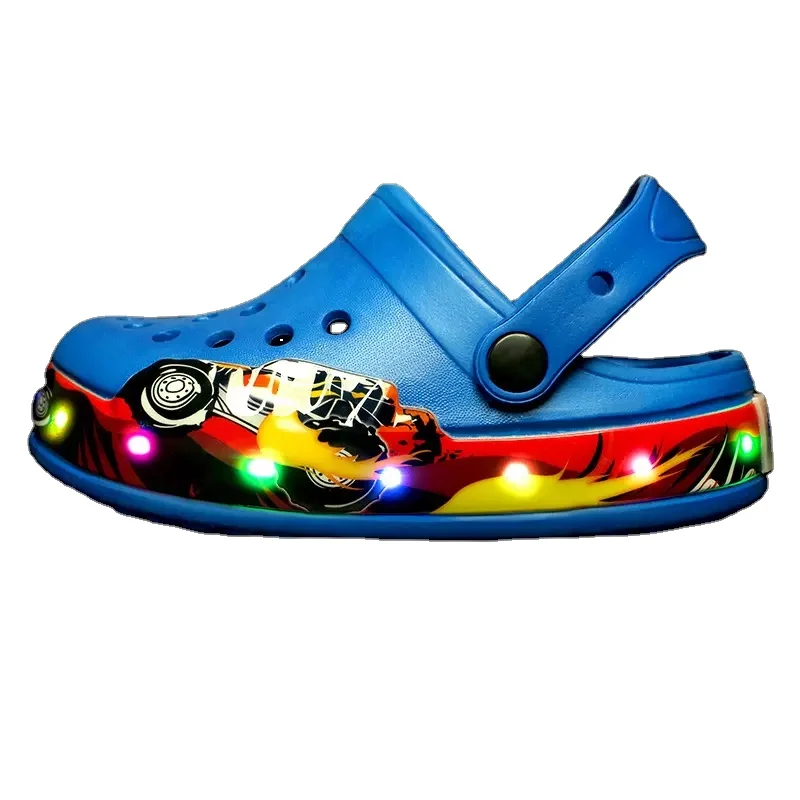 Factory Wholesaler Popular With Children 24-35 Breathable Boys Garden Shoes With Led Glisten Design