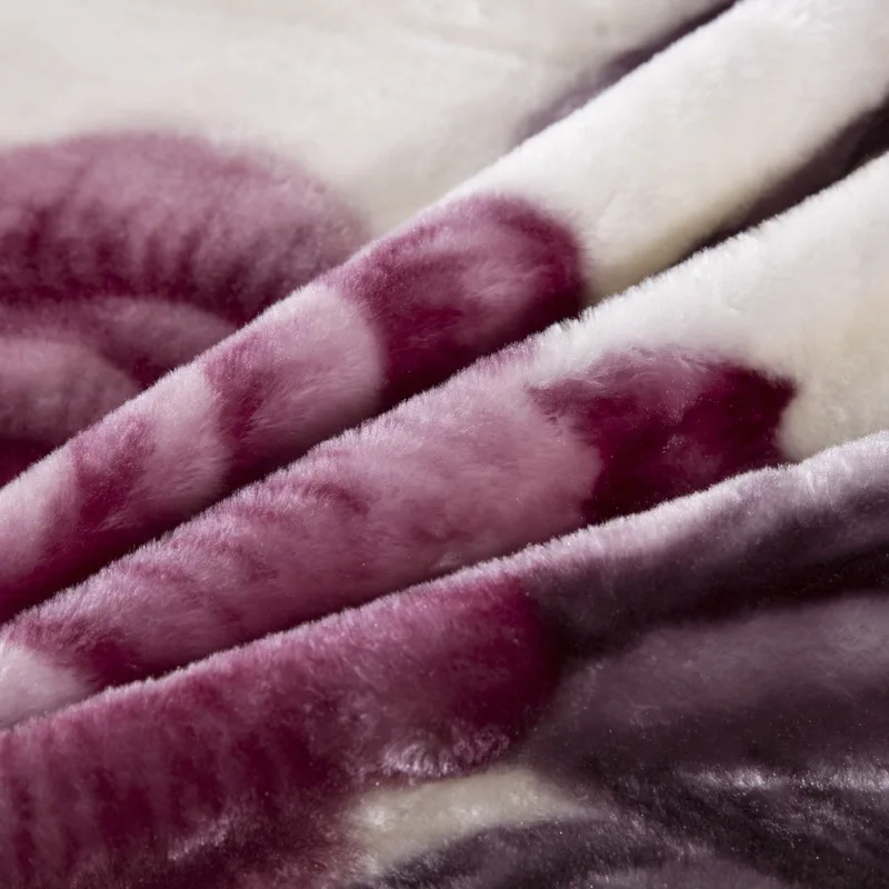 Wholesale Heavy Queen Size Fleece Blanket Plush Velvet Korean Style Raschel Blanket For Winter