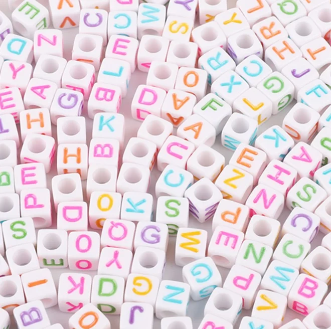DIY beaded material early education acrylic letter set 15 kinds of letter beads plastic round square bracelet