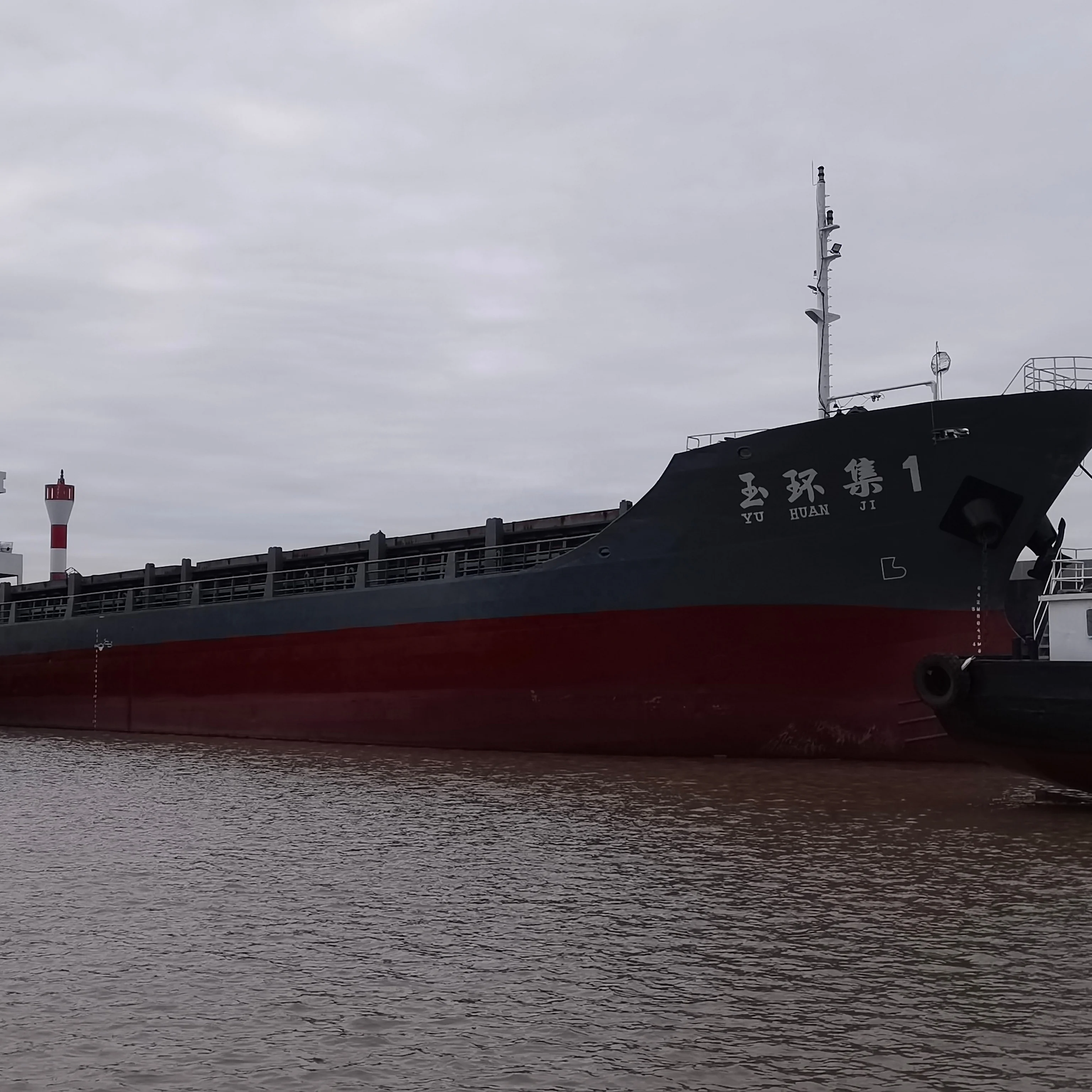 105 контейнеровочное судно 3280 DWT для продажи (YH0485)