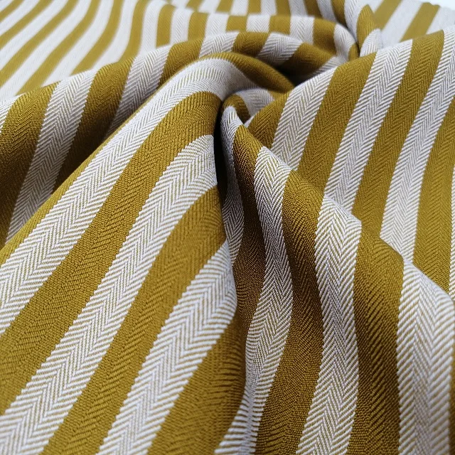 
GL1908008 2020 HOT STRIPE DESIGN 100% POLYESTER WOVEN FABRIC GARMENT FABRIC 