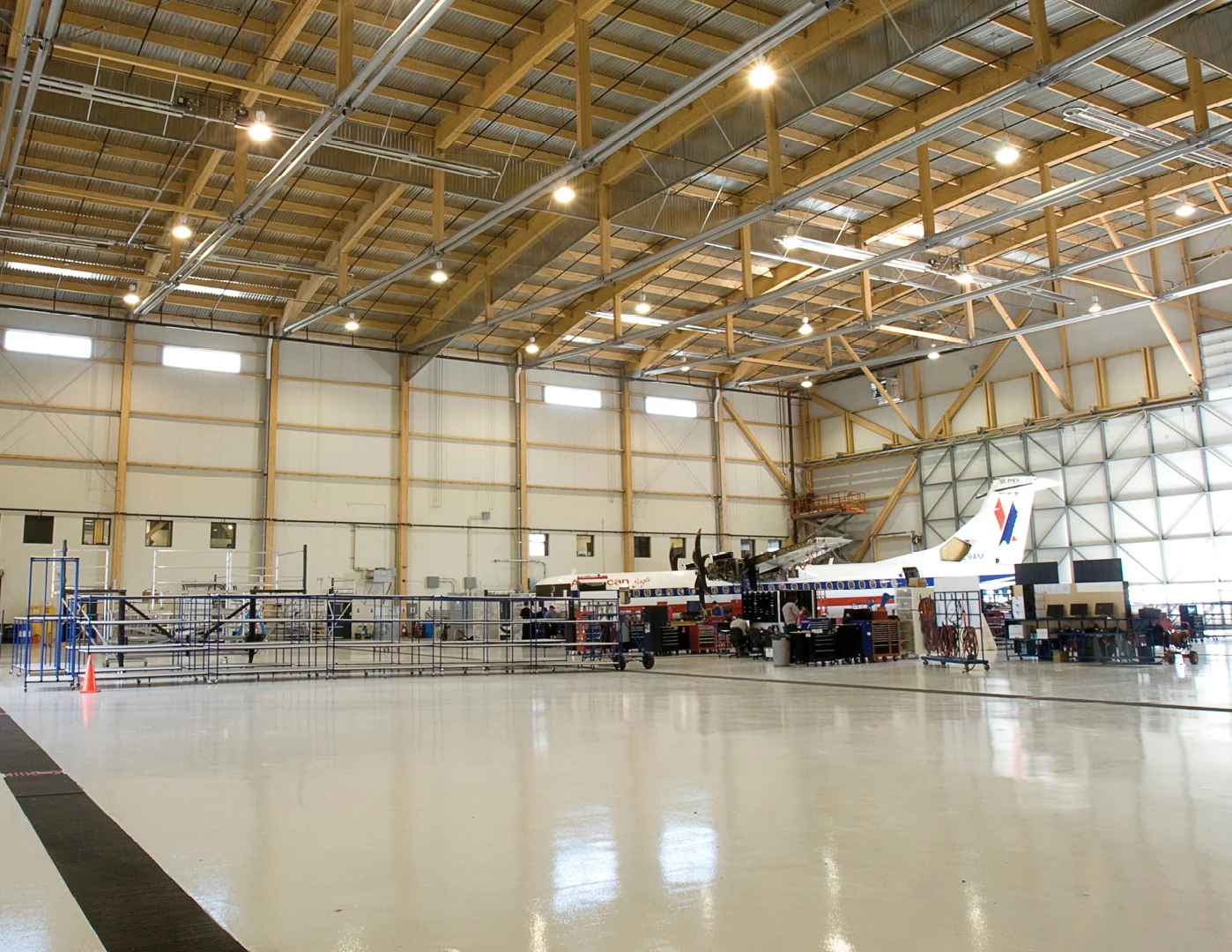 Prefabricated Metal Factory Hangar Hall Building with free design