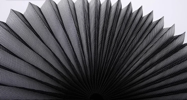 pleated mesh 5.jpg