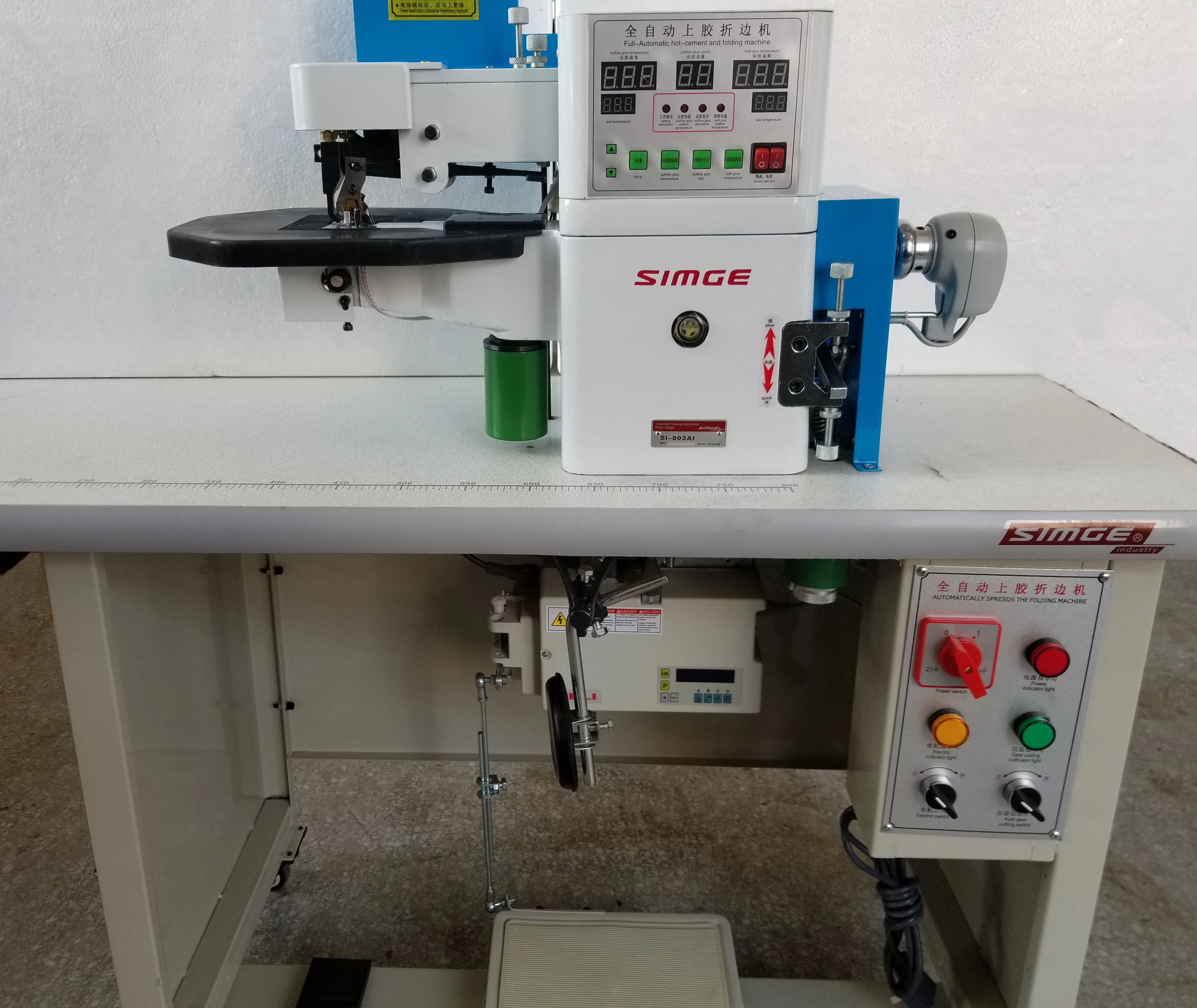 
SI-803A1 Automatic gluing and folding machines 