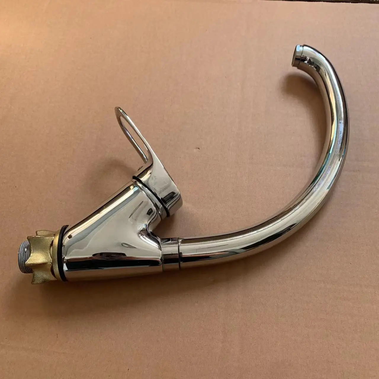 ATLANTIS Sanitary ware taps chrome finished deck mount single handle kitchen tap and mixer