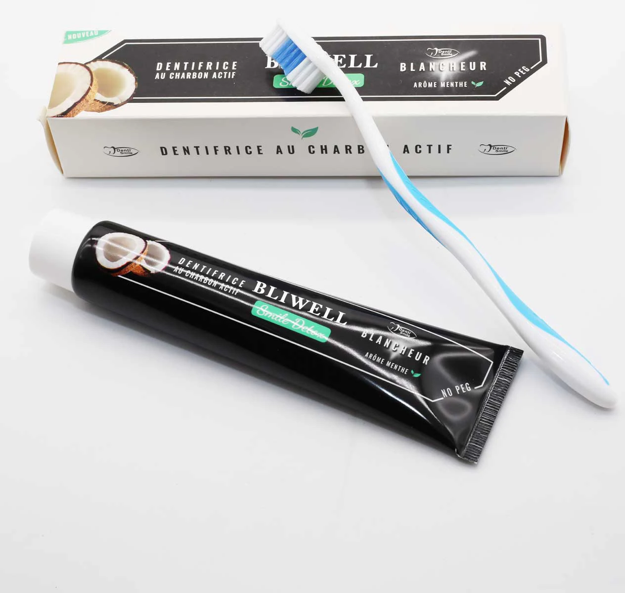 
OEM Wholesale Activated Organic Charcoal Toothpaste Teeth whitening/Pasta dental/pasta de dientes de carbon de bambu 