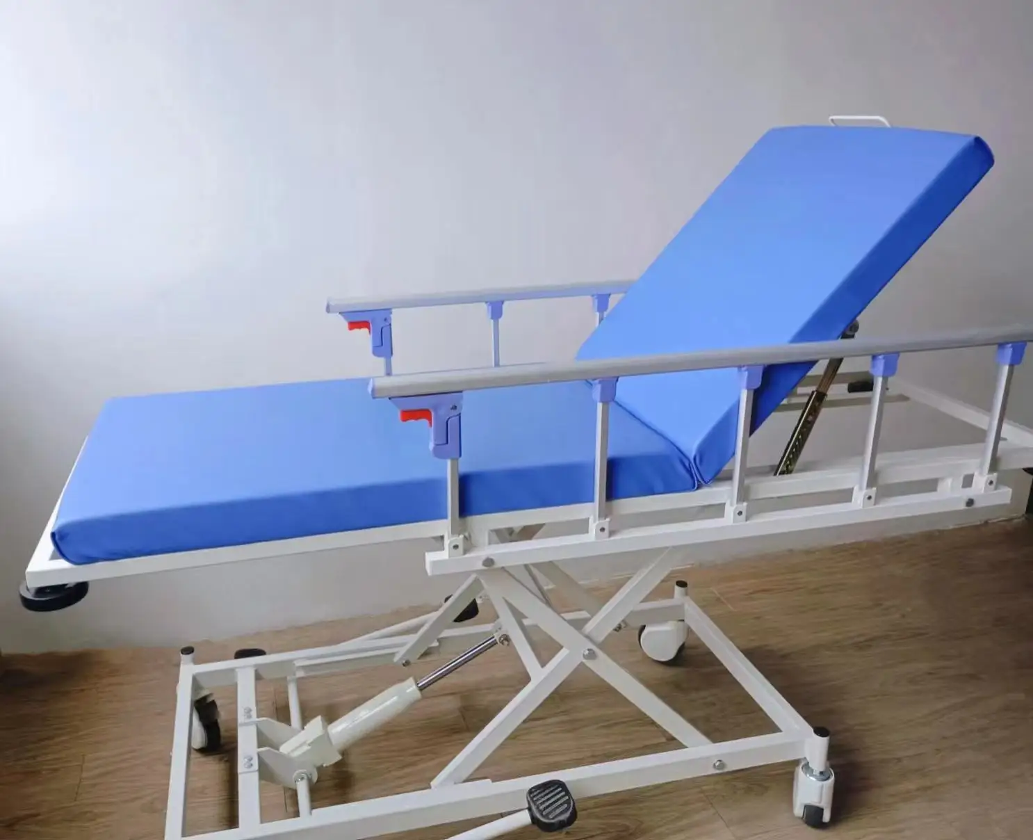 Mobile foldable hospital bed transport medical transfer patient emergency stretcher trolley