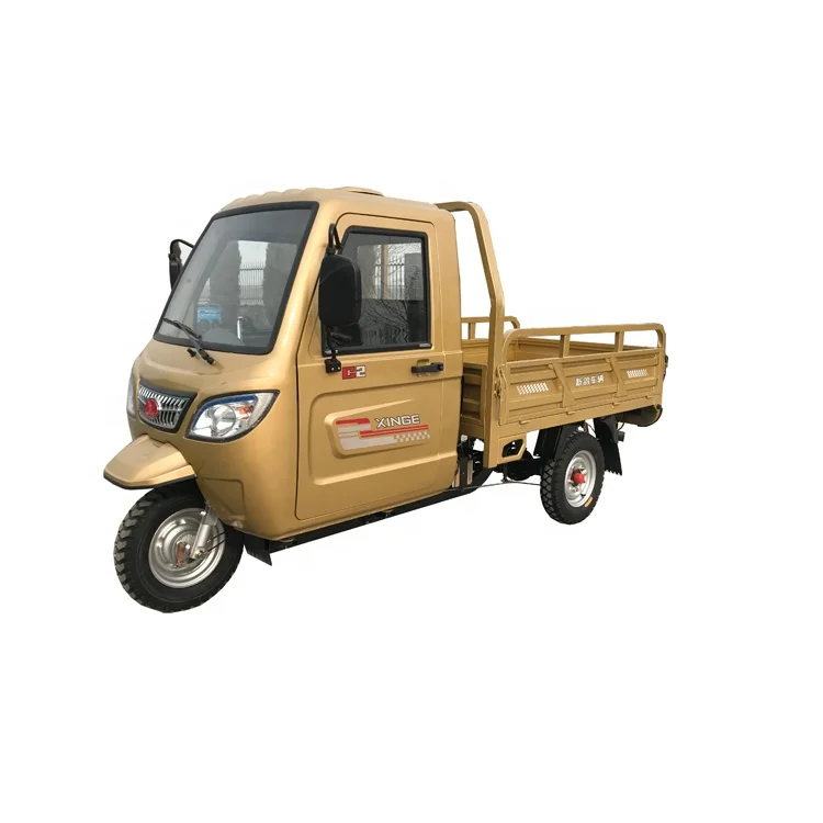 Half enclosed cabin heavy loading motorized tricycle cargo tricycle motorcycle three wheel factory direct motorcycle for sale