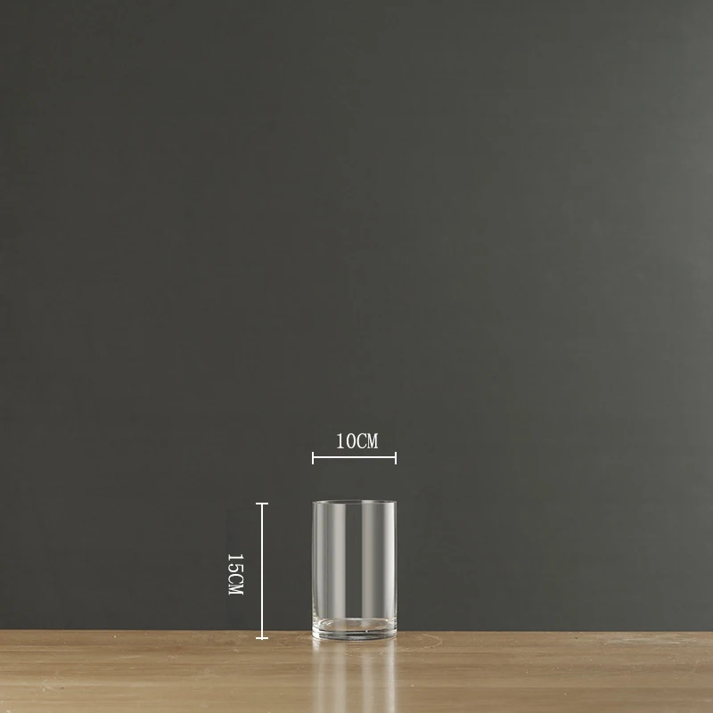 High quality floor vases manufactured by Chinese factories can be used for home decoration and wedding venues