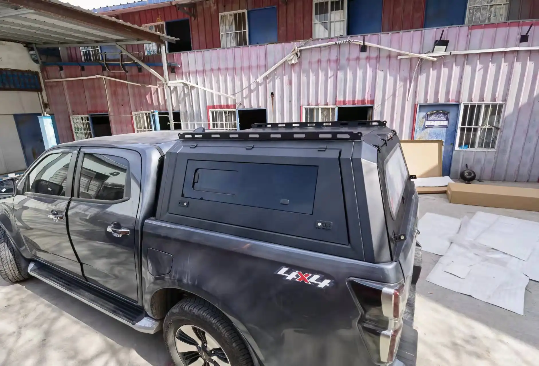 Pickup Canopy Truck Bed Lid Truck Cover For Hilux Navara D-max