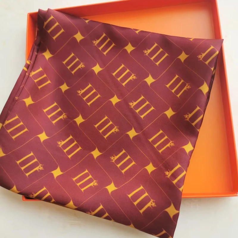 Customized Logo woman scarf 100% Mulberry Silk