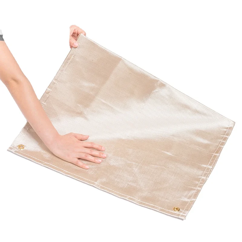 Fire pit mat 60*90 cm  23.6*35.4 inch fireproof mat Fiberglass