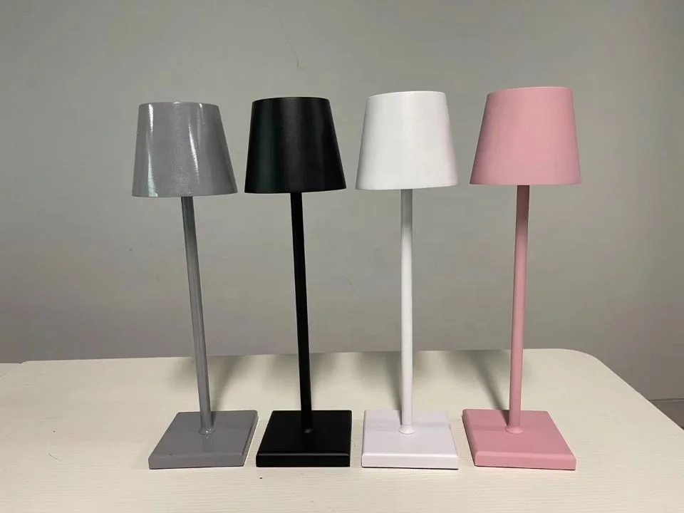 Modern Hotel Rechargeable wireless desk Lamp Metal Portable Outdoor 5200 mah battery Cordless Table Light