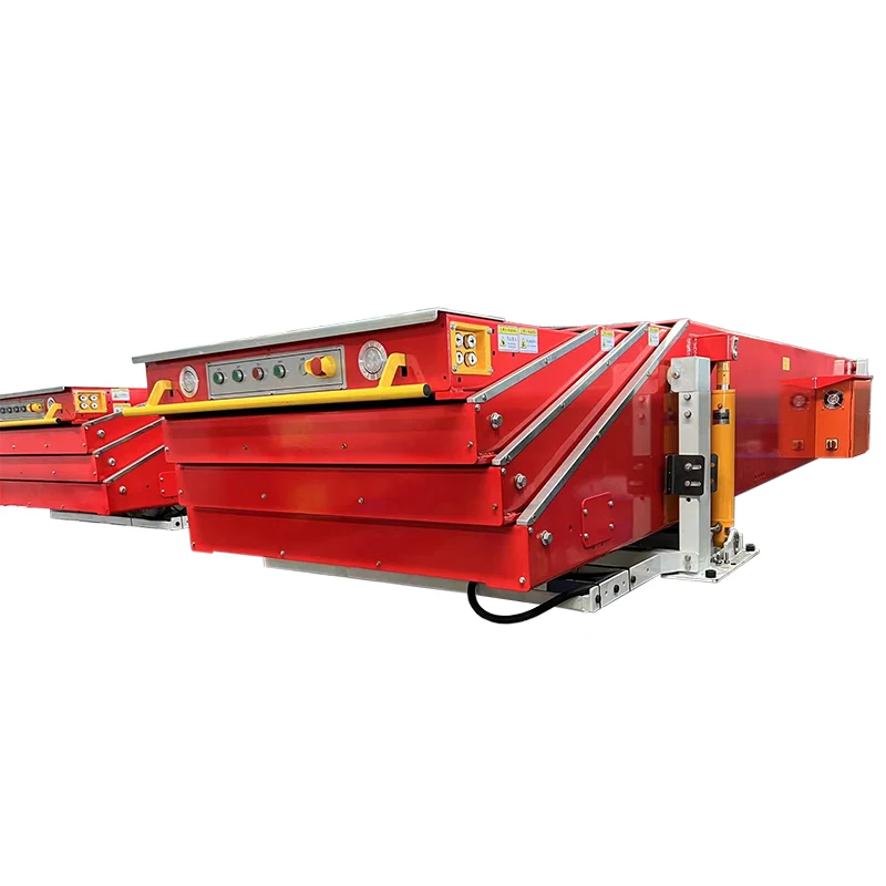 Universal wheeled conveyor with movable telescopic boom
