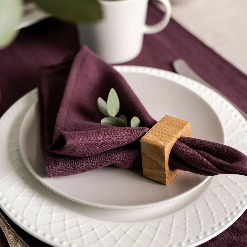 Factory customization Embroidery LOGO Banquet Table Restaurant Decoration Elegant Washable 100% Cotton Linen Cloth Table Napkin