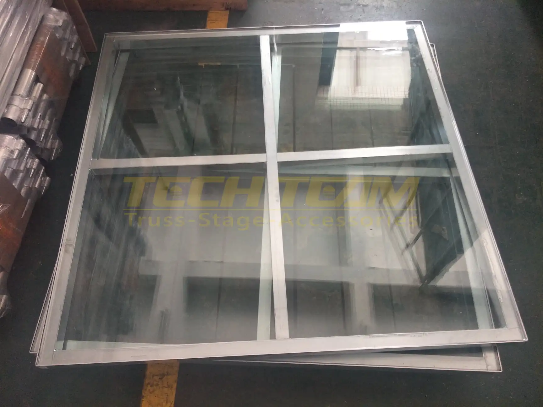 used indoor/outdoor clear glass acrylic stage performance staging for sale