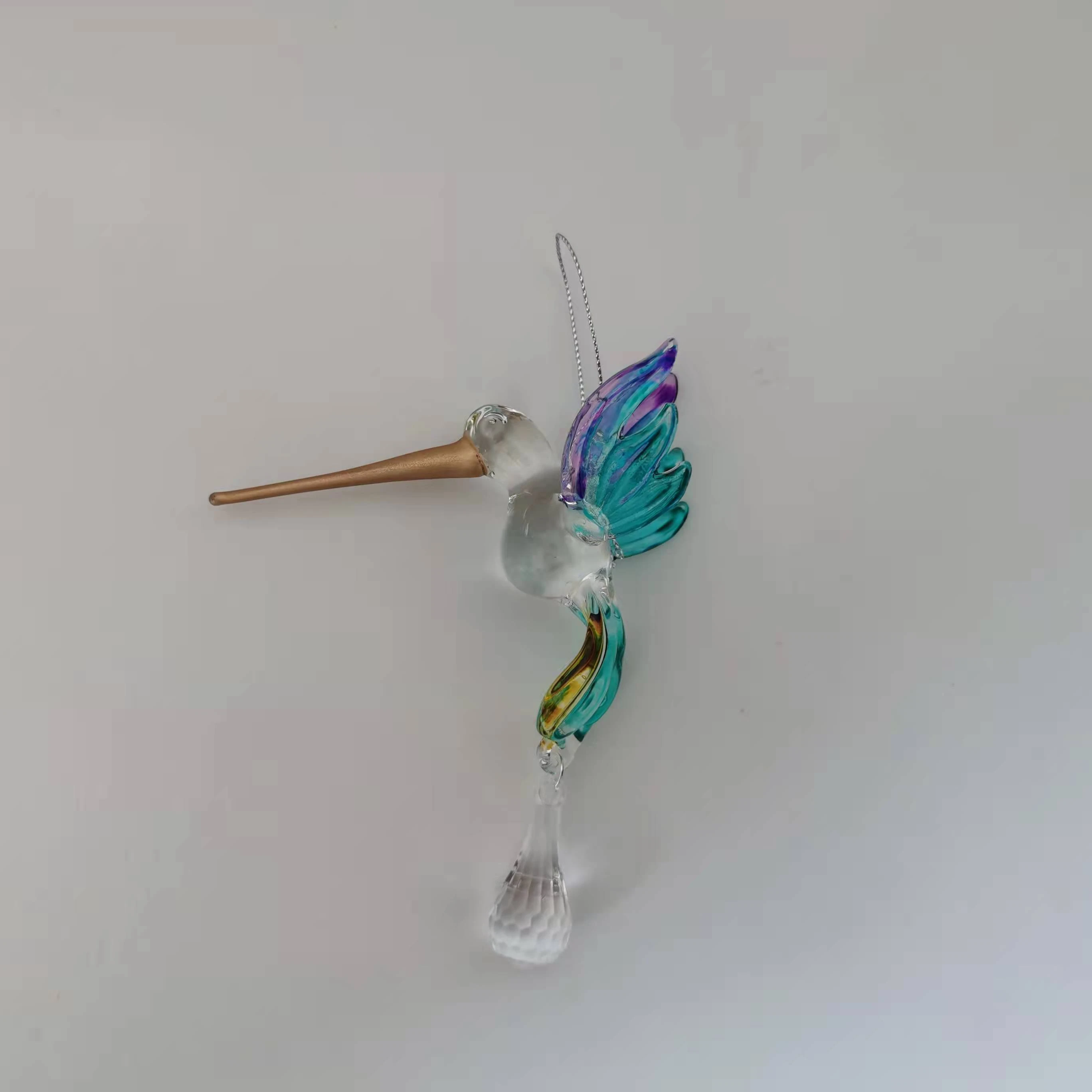 Украшения для сада и колибри, любимы американцами