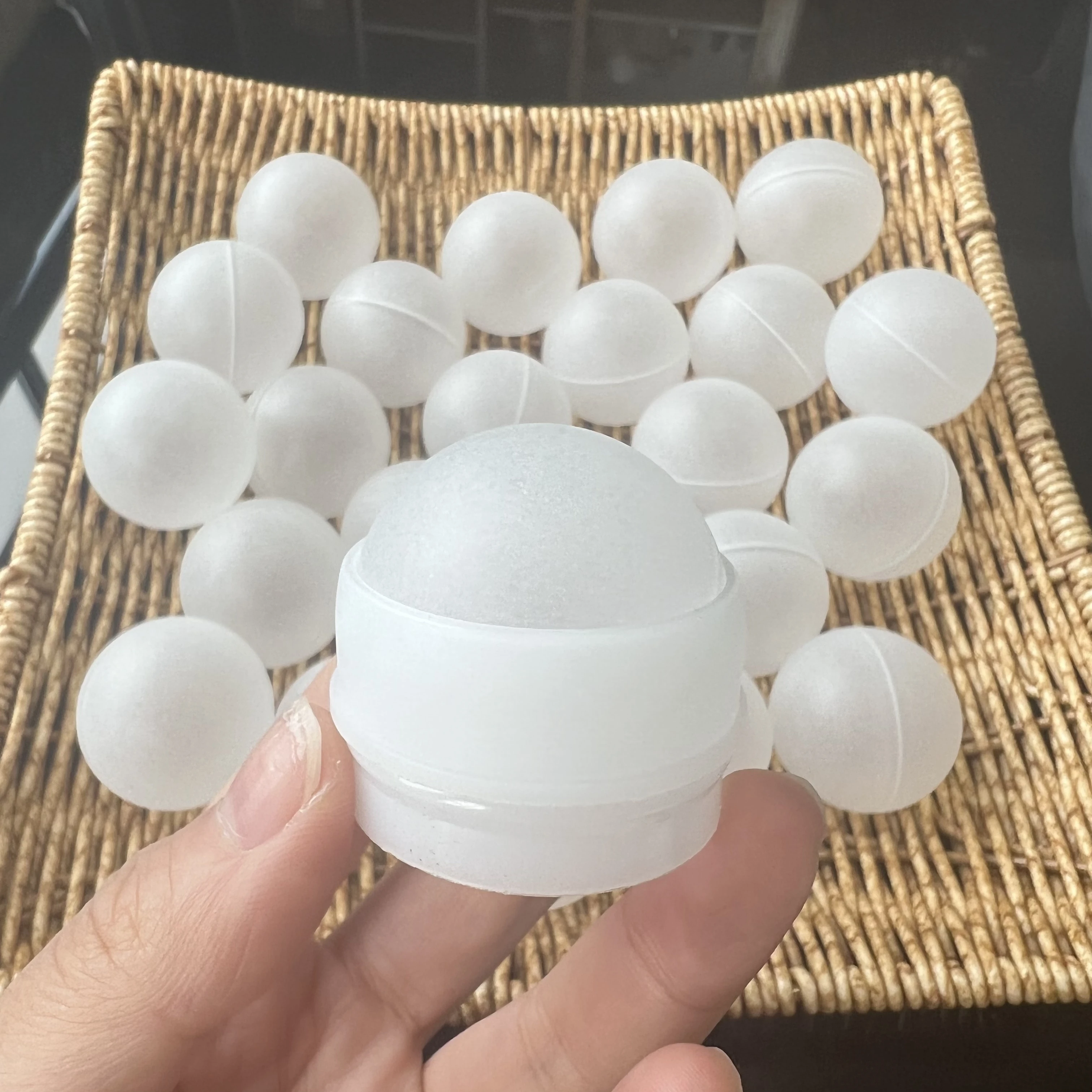 38mm pp plastic hollow deodorant floating ball