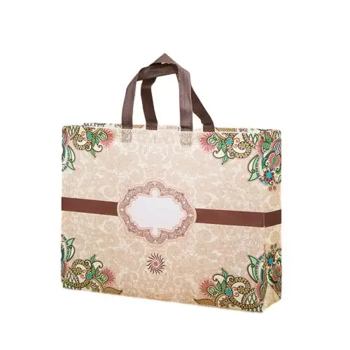 Wholesale gold silver non-woven portable shopping bag custom LOGO gift bag Reusable handbag Clothing packaging bags Eco-friendly